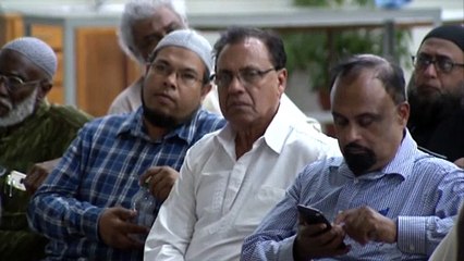 HEALTH MINISTER MEETS MUSLIMS ON COVID