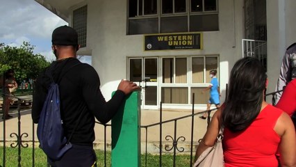 Western Union cierra en Cuba por presiones de la administración Trump
