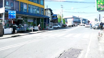 CONTRACTORS, EMPLOYEES WANT MRCRC CEO OUT