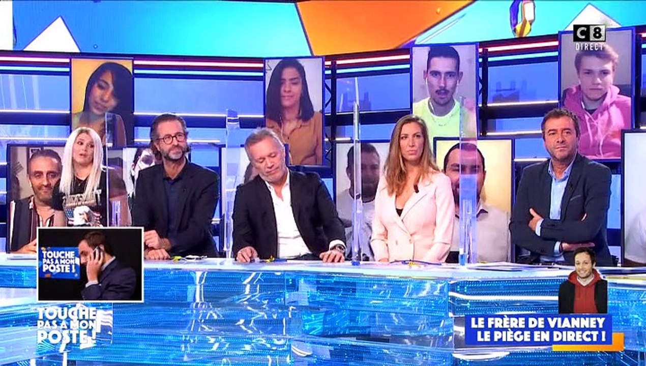 Vianney piégé par son petit frère Édouard dans "Touche pas à mon poste", sur C8.