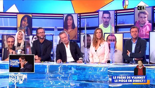 Vianney piégé par son petit frère Édouard dans Touche pas à mon poste , sur C8.