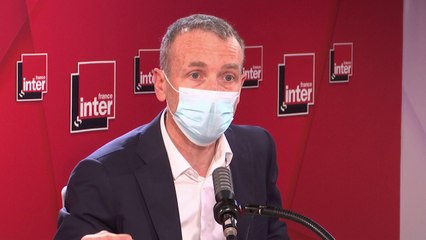 "Dans l'eau, nos profits ont été divisés par deux cette année" (Emmanuel Faber)