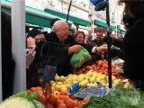 Jean-Claude Gaudin au marché des Capucins