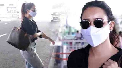 Bollywood Actress Neha Sharma Spotted at aiport | FilmiBeat