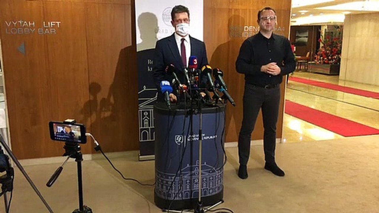 ZÁZNAM: Brífing ministra dopravy A. Doležala