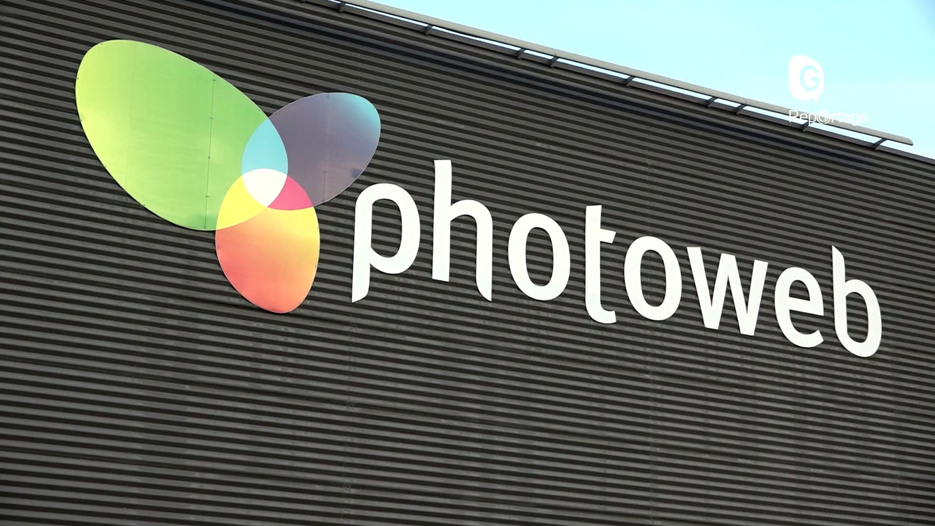 Photoweb Logo China Switches On Superfast 5G Network Business