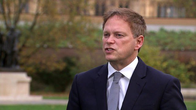 Shapps: Travel quarantine cut will help struggling airlines