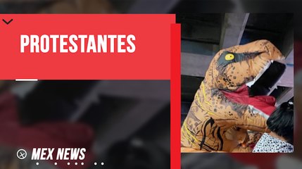 DINOSAURIOS DANZANTES, UNA FORMA DE PROTESTAR CONTRA LA EDUCACIÓN EN TAILANDIA