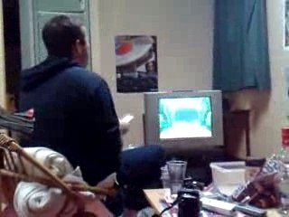 Julien et Ludo jouent à la Wii