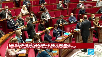 France : l'Assemblée donne un premier feu vert au texte controversé sur la "sécurité globale"