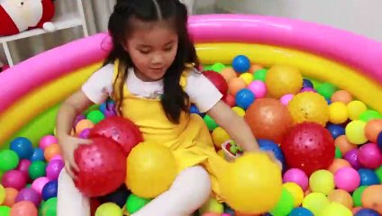 Suri and Annie New Funny Stories about Toys for Children - Funny kids videos