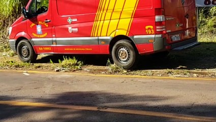 Motociclista atinge poste no Bairro Santo Onofre