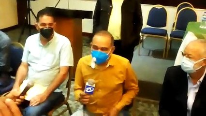 LOS GALLEROS TAN EN PELEA NO SE DAN POR VENCIDO