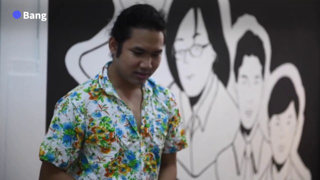 Student drag queen takes LGBTQ rights to Thai protest centre stage