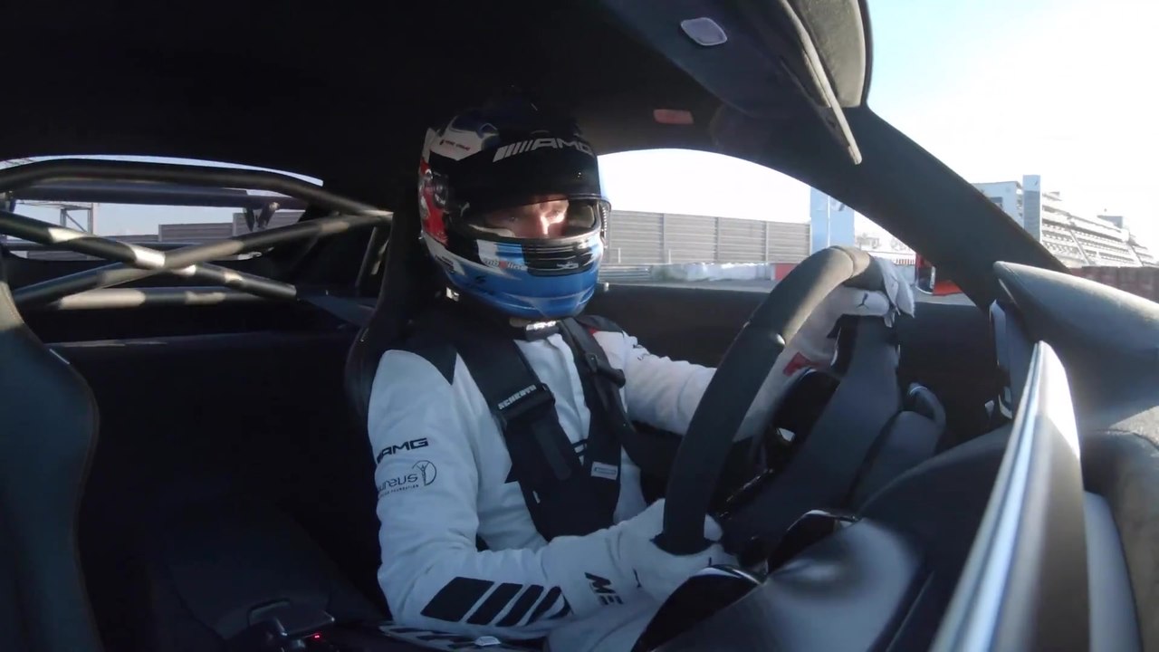 Der neue Mercedes-AMG GT Black Series - Maro Engel fährt im AMG GT Black Series notariell beglaubigte Rekordrunde