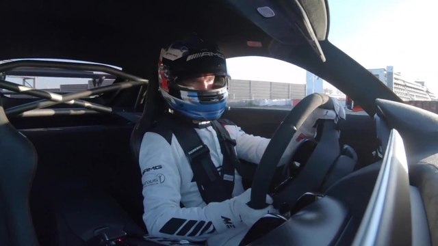 Der neue Mercedes-AMG GT Black Series - Maro Engel fährt im AMG GT Black Series notariell beglaubigte Rekordrunde