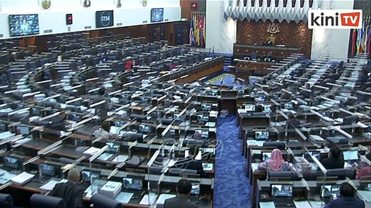 Khairy jelaskan mengapa hanya 70 peratus rakyat akan terima vaksin