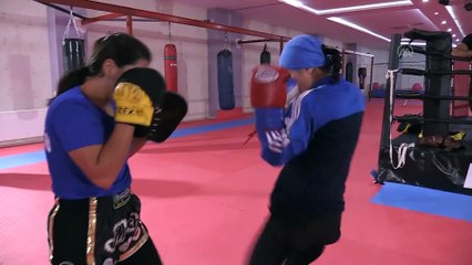 TUNCELİ - Tuncelili kick boksçular milli sporcu olmak için ringlerde ter döküyor