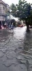 முட்டிக்கு மேல் வெள்ளநீர்.. சென்னை புறநகர் பகுதிகளின் தற்போதைய நிலை - வீடியோ