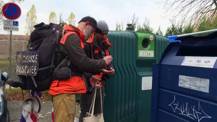 Müllsammeln auf 880 Kilometern: Zwei Männer laufen durch Frankreich