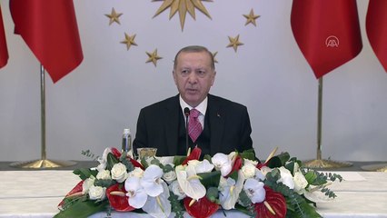ANKARA - Cumhurbaşkanı Erdoğan: 'Ekonomimiz üzerindeki kur baskısını ortadan kaldıracak çalışmalara hız vermeliyiz'