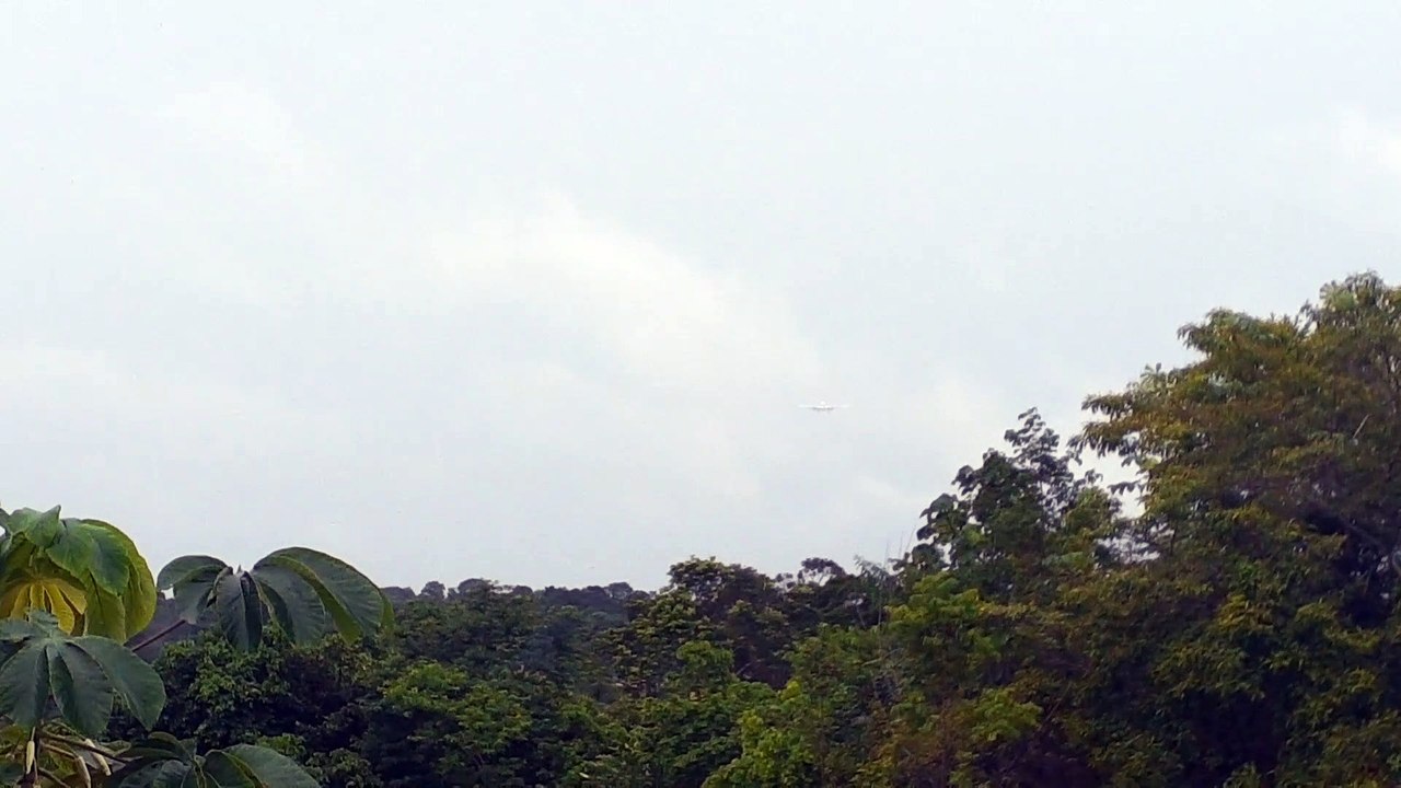 Boeing 767-300ER PT-MSZ na aproximação final antes de pousar em Manaus vindo de Guarulhos