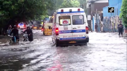 चक्रवात निवार: भारी वर्षा के कारण चेन्नई में जलभराव