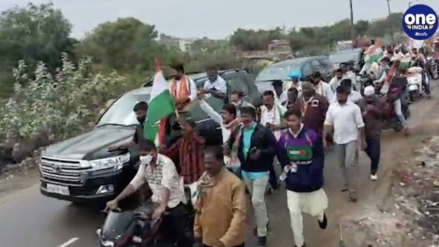 GHMC Elections 2020 : గెలుపు ధీమాతో ఉన్న Congress.. ప్రచారంలో పాల్గొన్న Revanth Reddy