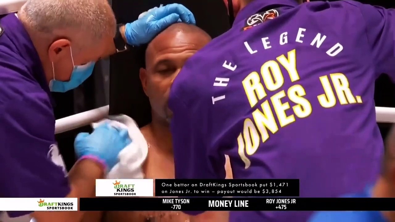 Mike Tyson vs Roy Jones Jr. Full Fight (Nov 28th 2020)