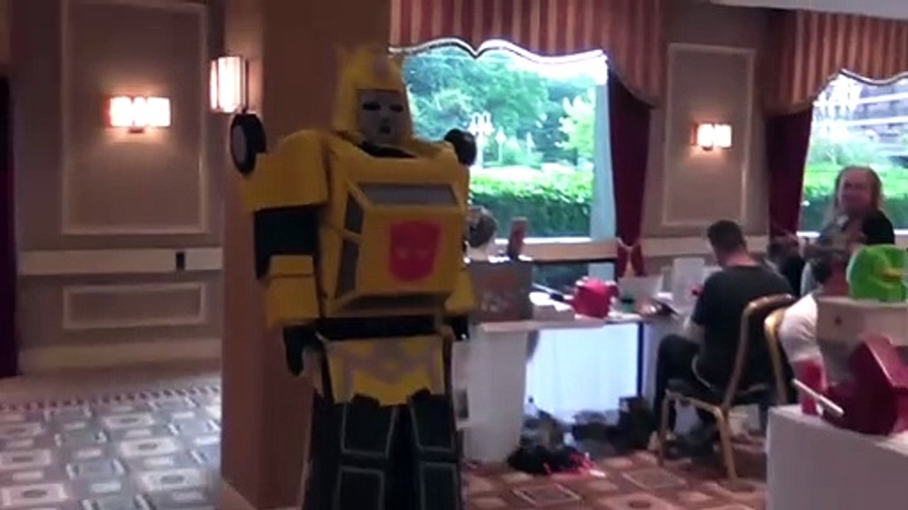 TFNation 2017: Transformers - "Universe [2008]" Ratchet Review