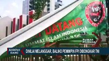 Baliho Pemimpin FPI Rizieq Shihab Dibongkar TNI Karena Dinilai Melanggar