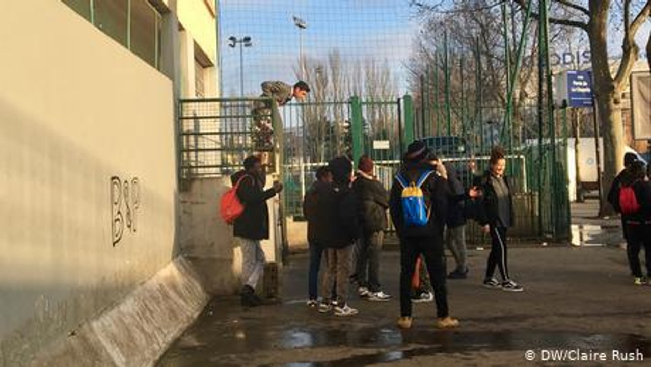 Frankreich: Islamistische Fake News terrorisieren Schüler