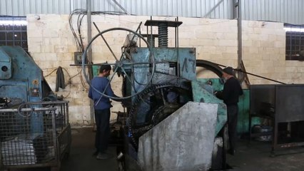 سوريا.. الاقتصاد يعيش تبعات 10 سنوات من الحرب