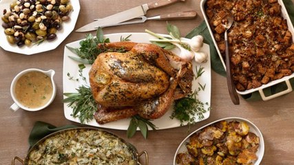 What's the Difference Between Stuffing and Dressing and How Do You Make Them?