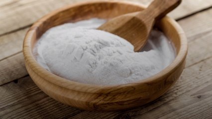 10 Ways to Clean Your Kitchen With Baking Soda