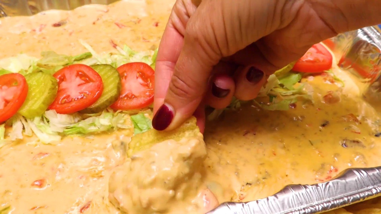 Grilled Cheeseburger Queso