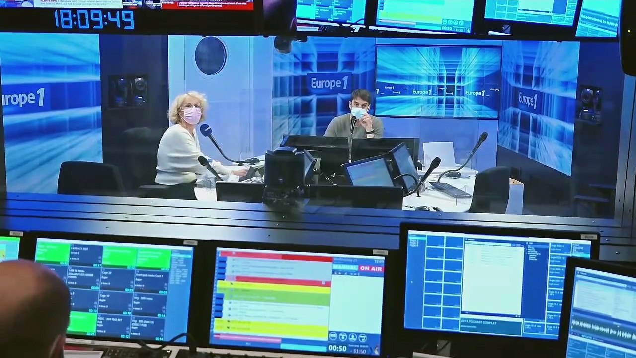 Mort de Diego Maradona : "C'était un joueur complètement génial", salue Guy Roux