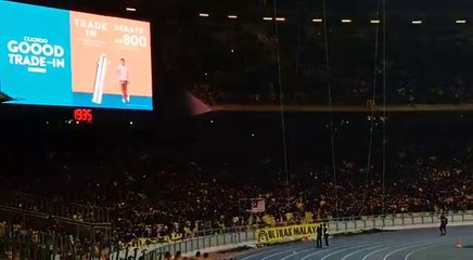 MAS vs INA: Stadium Nasional Bukit Jalil mula bergegar