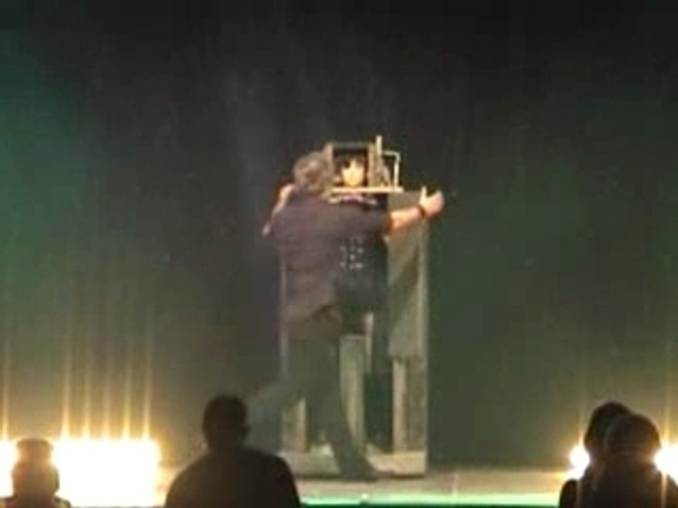 Kamyleon - Spectacle grandes illusions