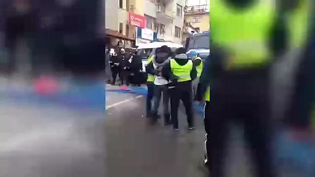 Ermenek'teki maden işçilerine biber gazlı polis müdahalesi
