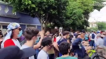 Fans in Argentina and Naples mourn death of Diego Maradona