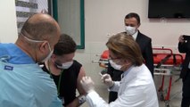 KAYSERİ - Yerli ve milli Kovid-19 aşı adayının ikinci dozu gönüllüye uygulandı