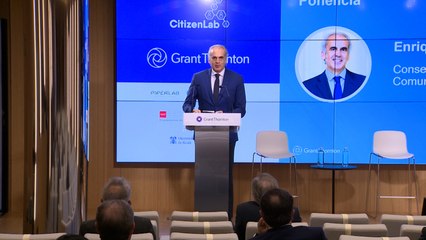 Enrique Ruiz Escudero participa en un evento sobre inteligencia artificial