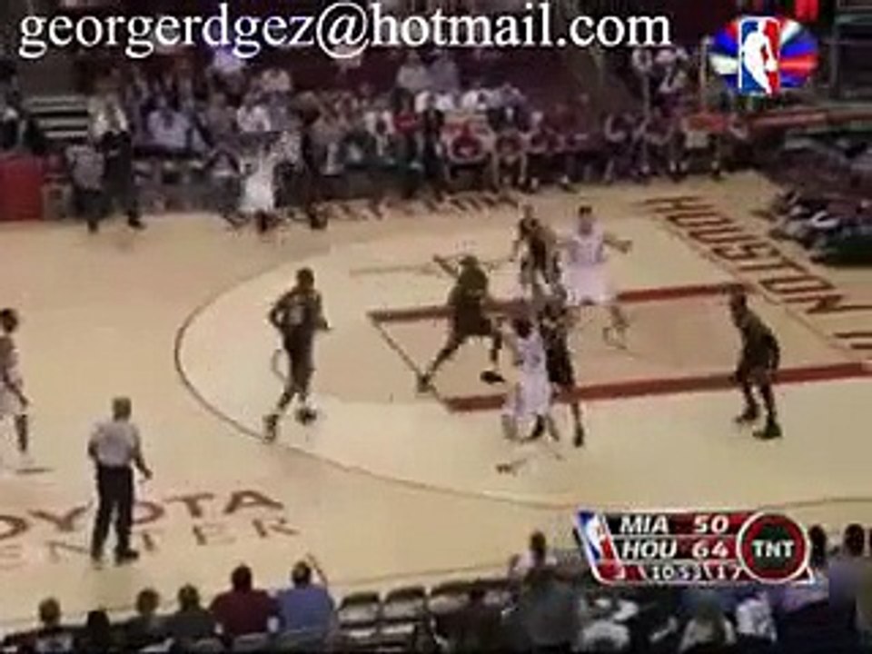 Shawn Marion send Yao Ming packing with the Block