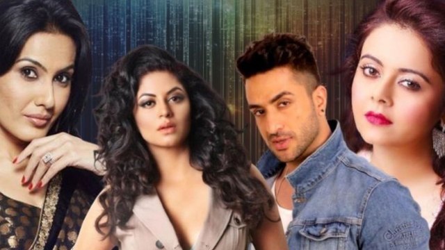 BB14: Kavita के सपोर्ट में उतरी Kamya Punjabi और Devoleena, Aly Goni की लगाई लताड़ | FilmiBeat