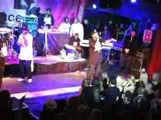50 Cent performing "Many Men" LIVE!!!
