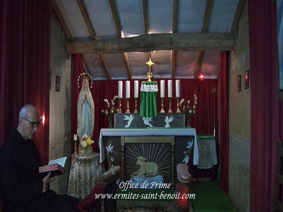 Relief de France les Monastères Office de Prime 7h  à l’ermitage Saint-Bède film by JC Guerguy Ciné Art Loisir