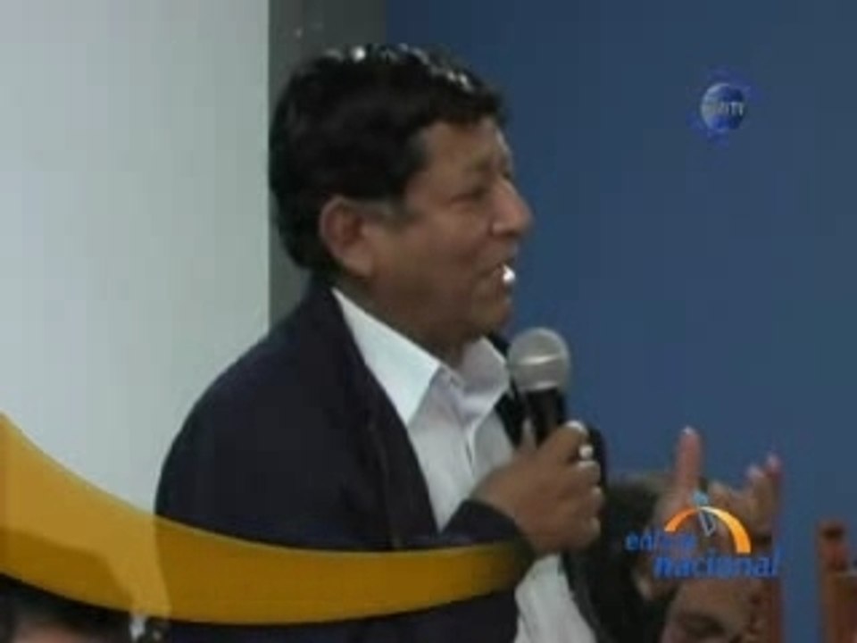 EVALÚAN SOLUCIÓN A PARO - AYACUCHO