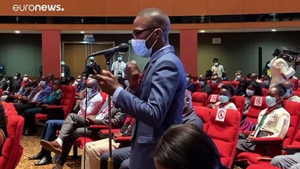 Presidente angolano promove encontro com juventude