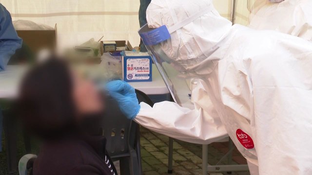 [뉴스라이브] 신규확진 오늘도 500명 넘어... 다음 주까지 확산세 예상 / YTN